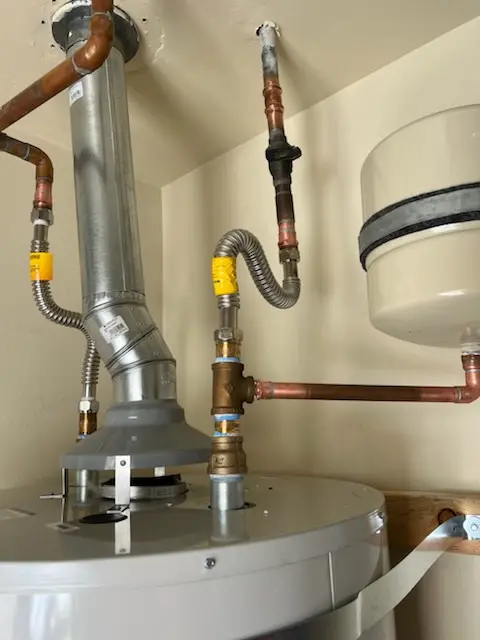Water heater installation and plumbing repair in Dania